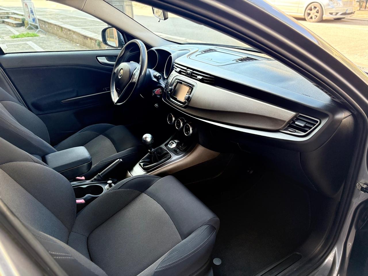 ALFA ROMEO Giulietta 1.6 JTDm-2 GRIGIO MAGNESIO FULL