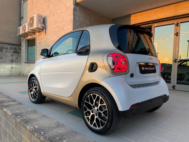 SMART ForTwo EQ Prime TETTO PAN-INTERNI IN PELLE-SEDILI RISCAL.