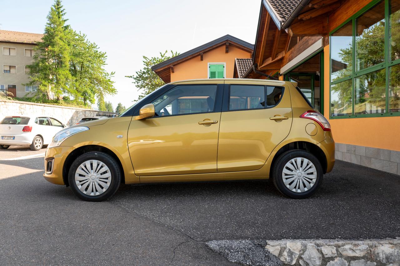 Suzuki Swift 1.2 4WD - solo 50.000km