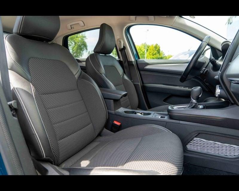 Renault Arkana Hybrid E-TECH 145 CV Intens