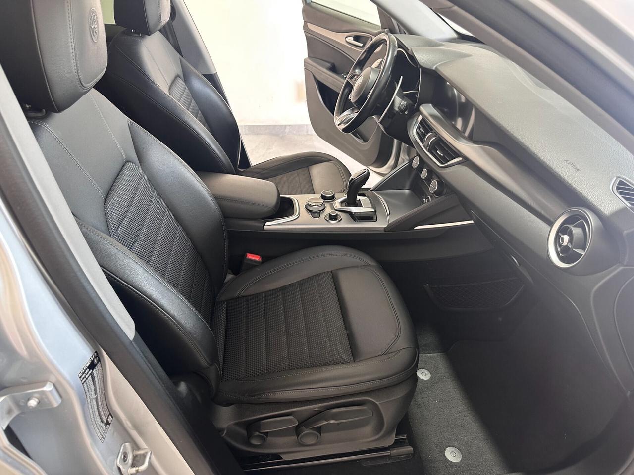 Alfa Romeo Stelvio 2.2 Turbodiesel 190 CV Q4 Sprint - DA VETRINA!!!!