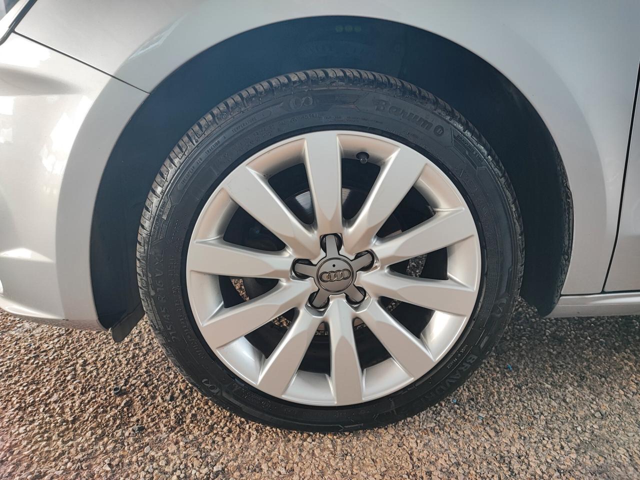 Audi A1 SPB 1.4 TDI Admired