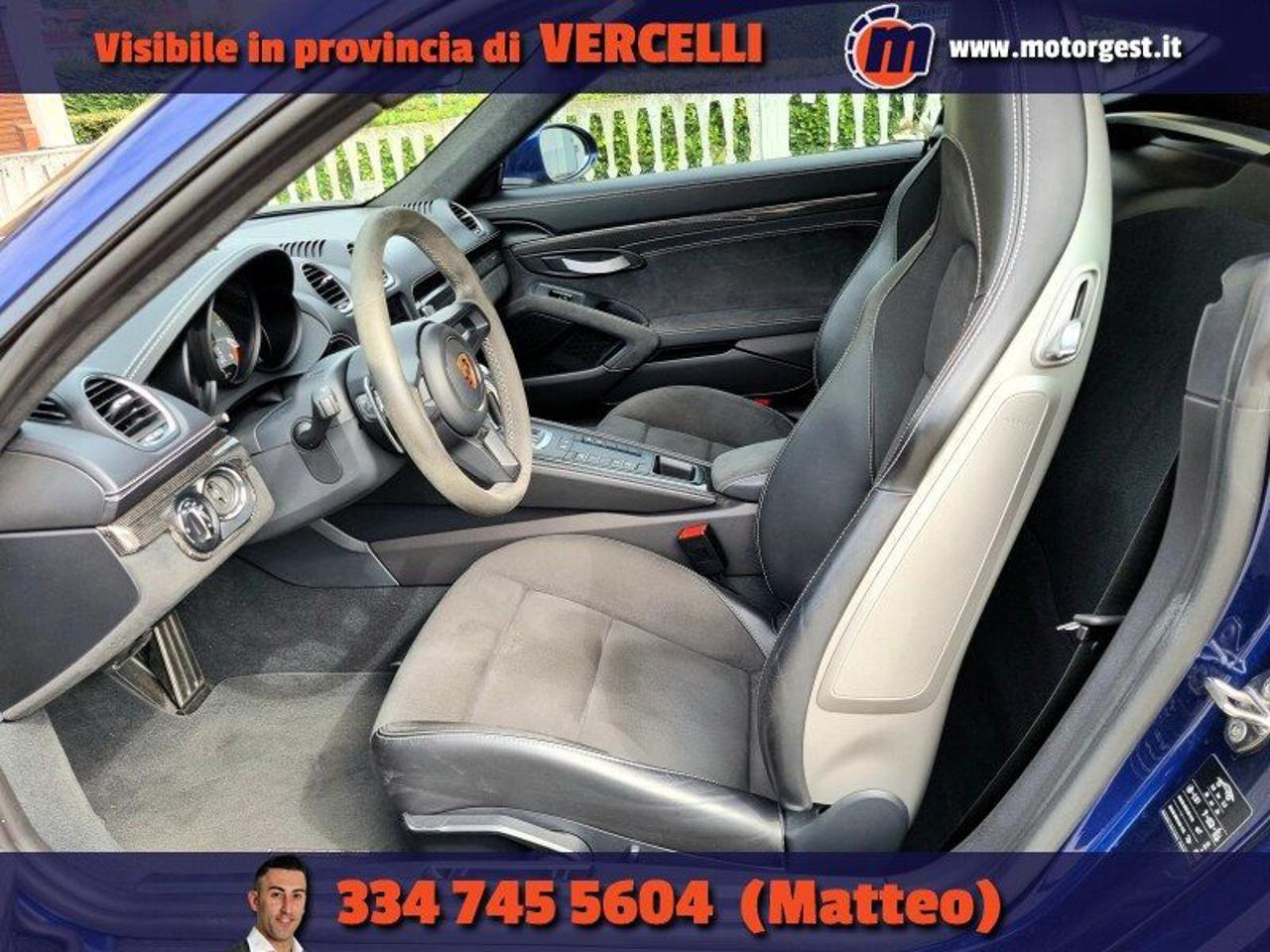 Porsche 718 Cayman GT4 PDK