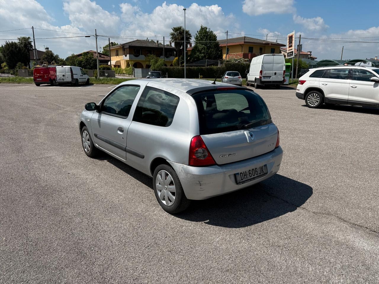 Renault Clio 1.2 16V 3 porte Dynamique