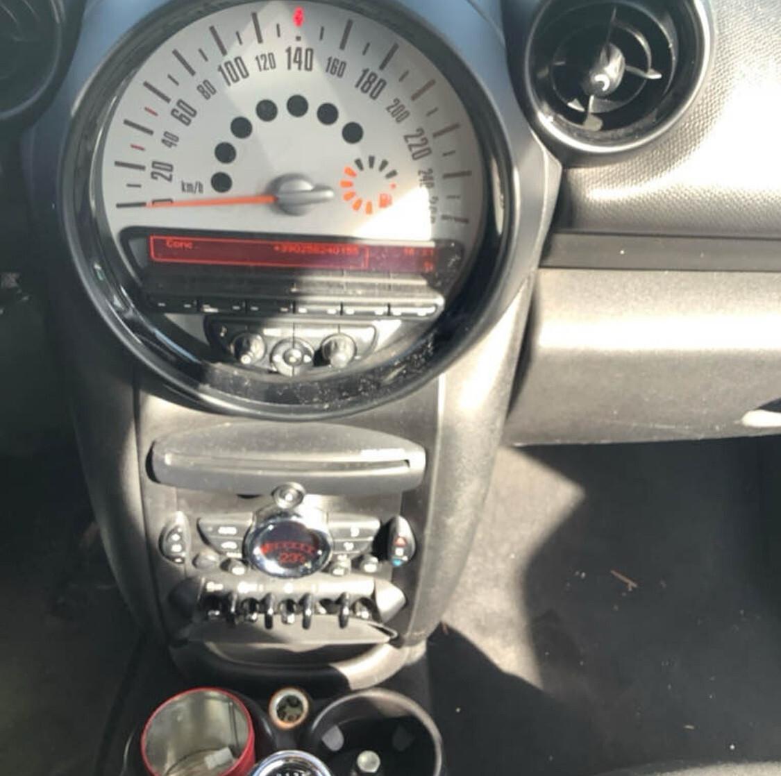 Mini Cooper Countryman 1.6 D blu/bianco