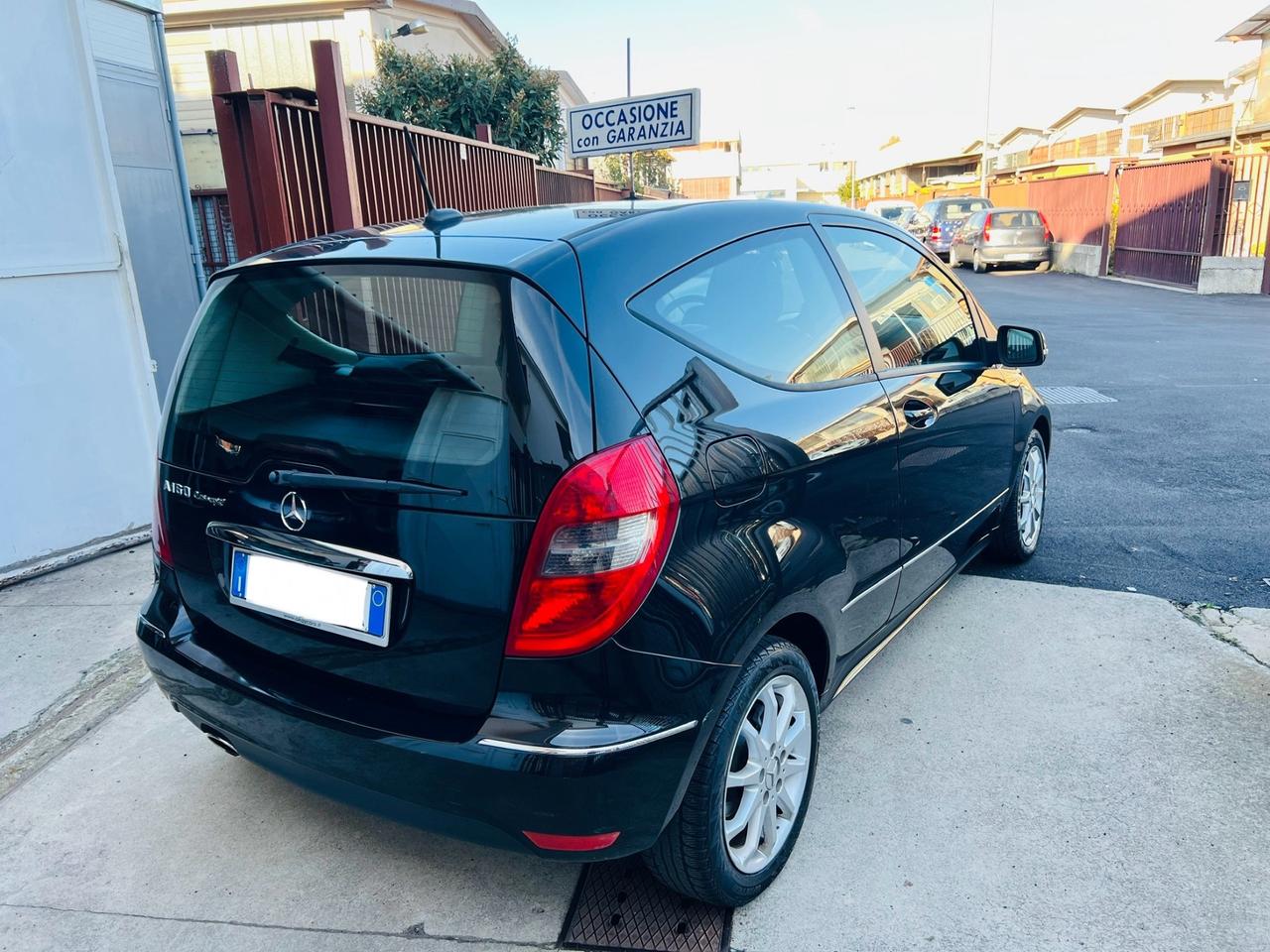Mercedes-benz CON 12 MESI DI GARANZIA INCLUSA NEL PREZZO
