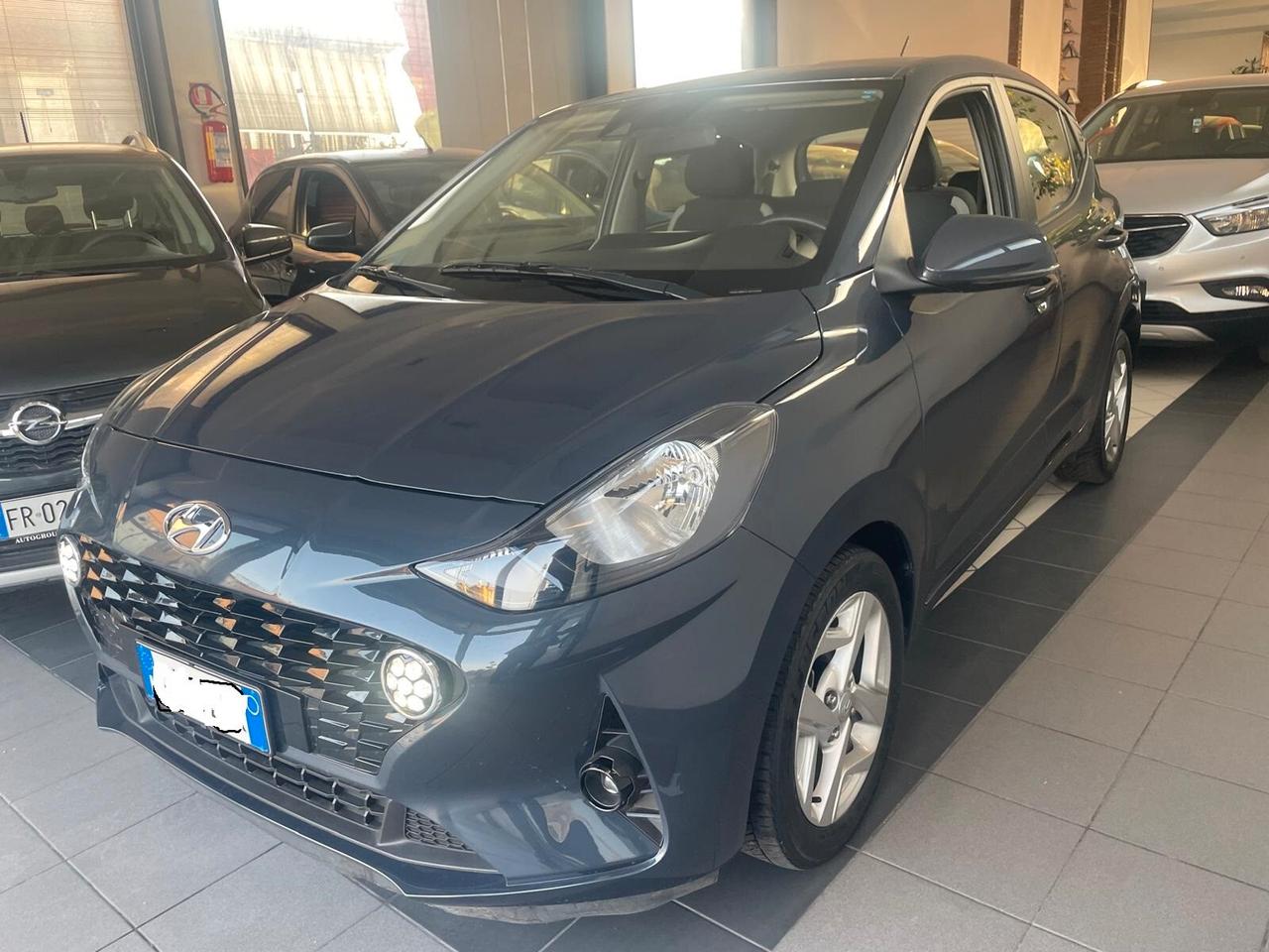 Hyundai i10 1.0 MPI 67 CV - AUTOMATICA