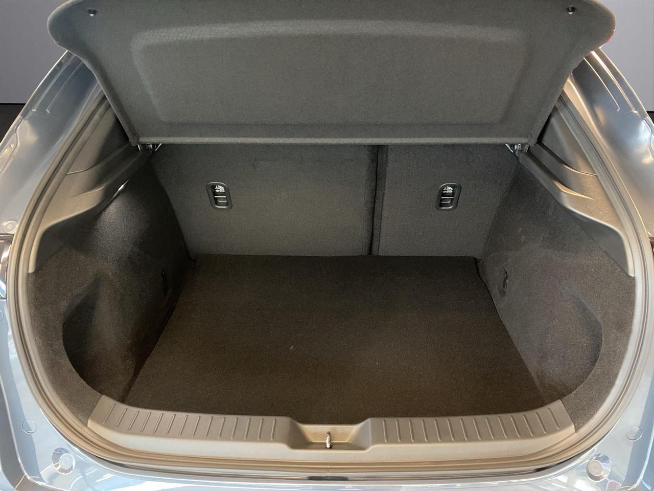 Mazda CX-30 2.5 m-hybrid Advantage 2wd 140cv 6mt