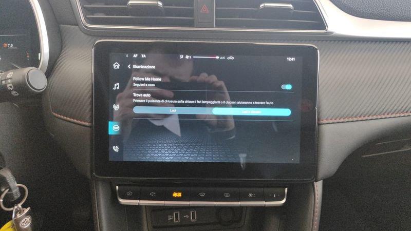 MG ZS 1.5 VTi-Tech Luxury