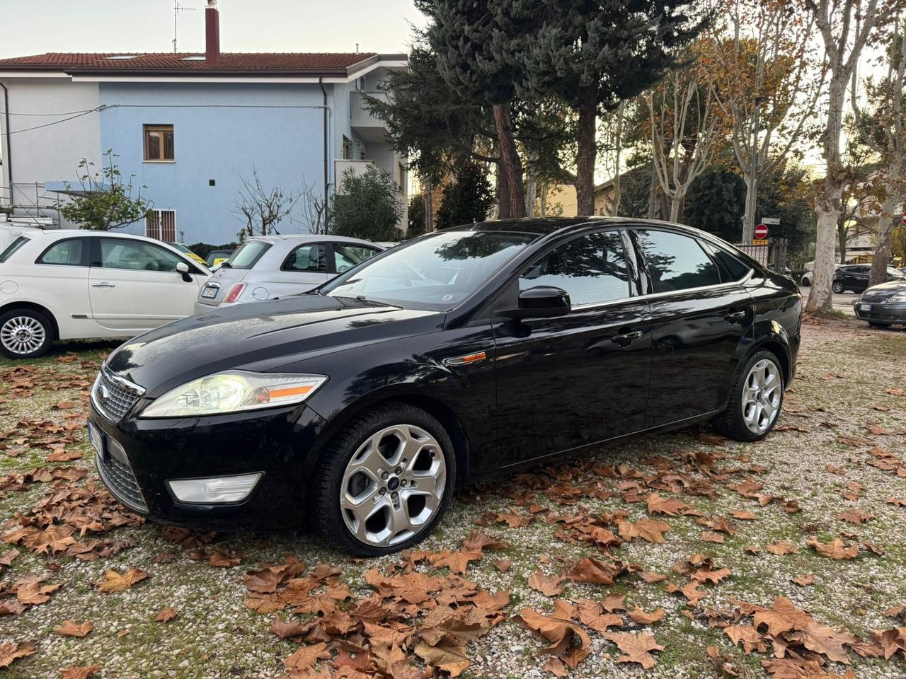 Ford Mondeo 2.0 TDCi 140 CV 5 porte Titanium Pack Premium DPF