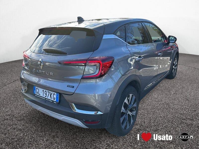 Renault Captur II 2019 1.6 E-Tech phev Intens 160cv auto my21