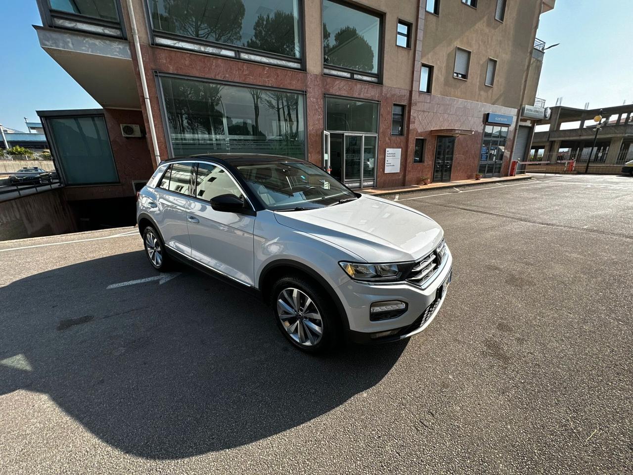 Volkswagen T-Roc 1.0 TSI Business BlueMotion Technology