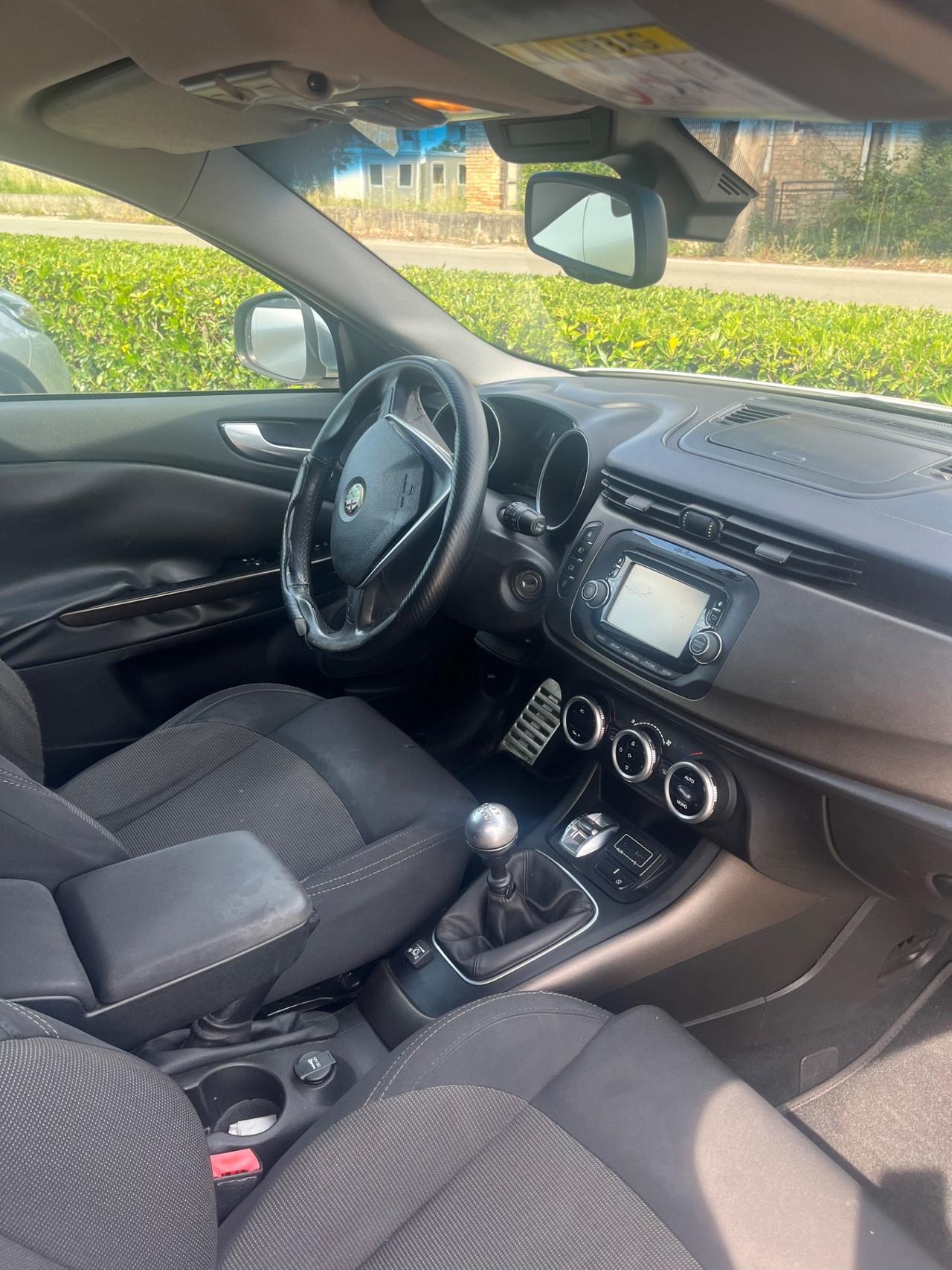 Alfa Romeo Giulietta 1.4 Turbo 120 CV GPL Distinctive