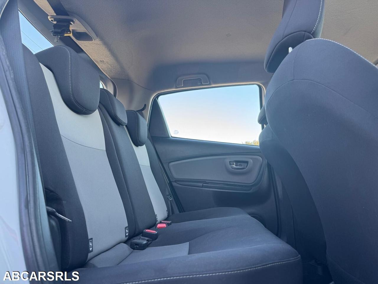 TOYOTA - Yaris - 1.0 5p. Active - UNIPRO.- NEOPATENTATI - FINANZIABILE - PERMUTE