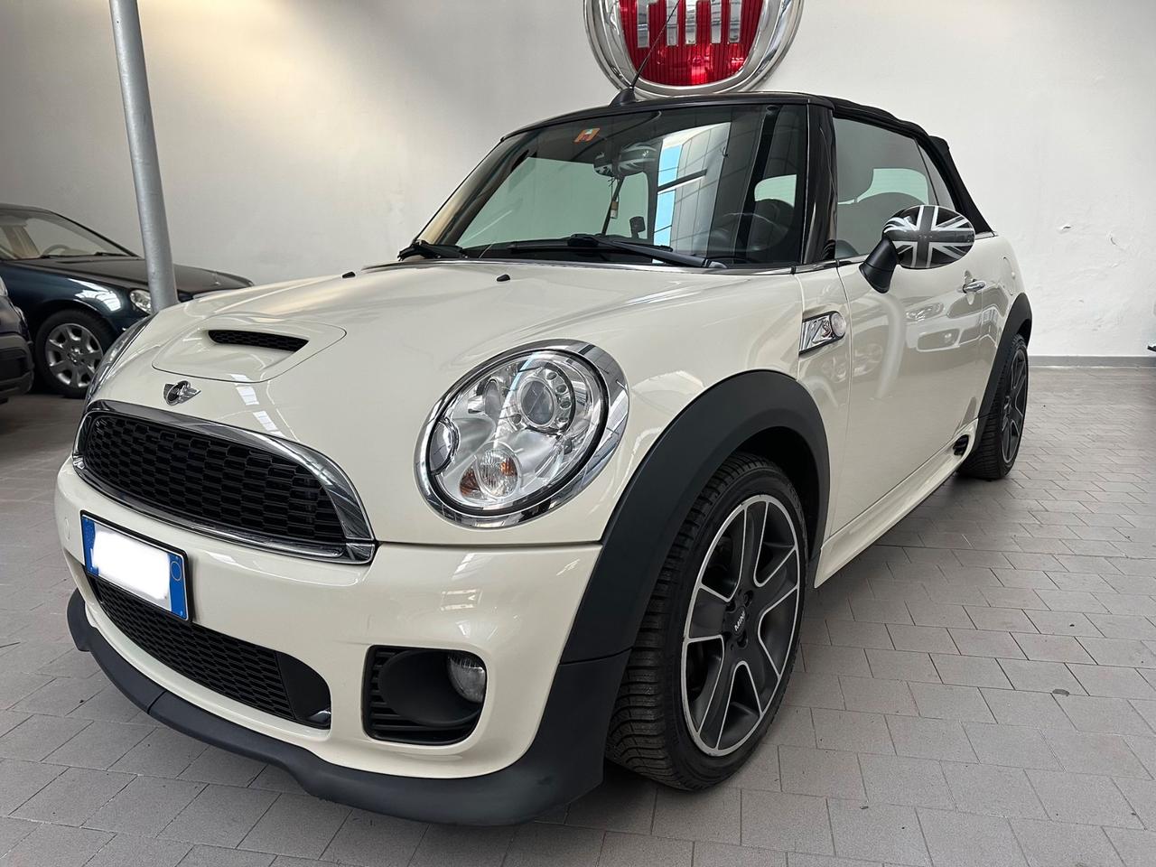 Mini 1.6 16V allestimento John Cooper Works Cabrio