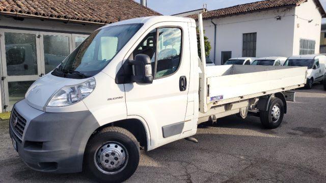 FIAT Ducato 35 2.3 MJT PL Cabinato cassone fisso 3,5m