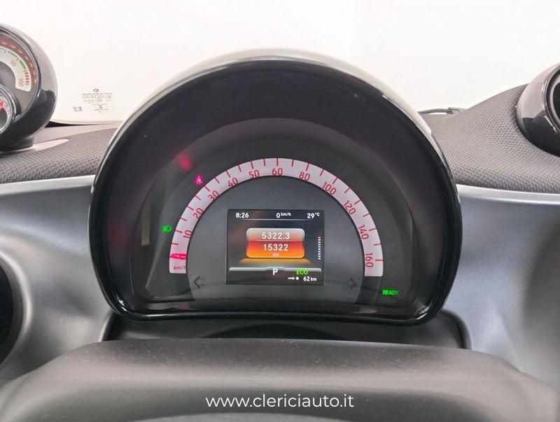 smart fortwo EQ Passion