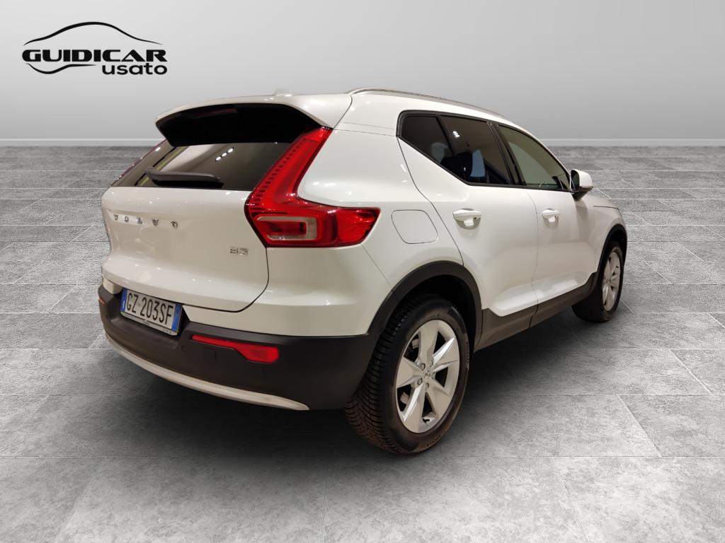 VOLVO XC40 2023 - XC40 2.0 b3 Core auto