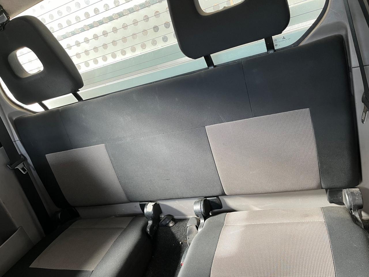 Mitsubishi L200 2.5 4x4 Cassone fisso