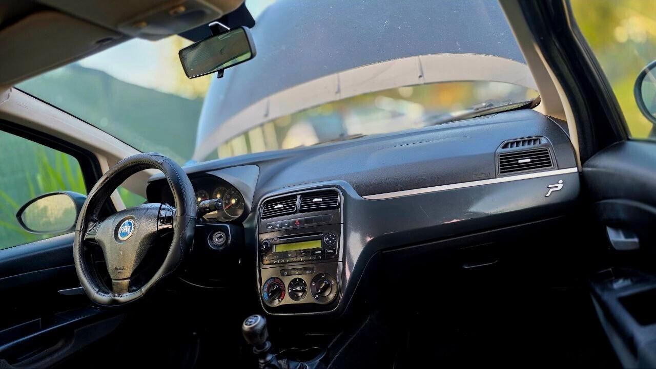 Fiat Grande Punto 1.2 Anche NEOPATENTATI