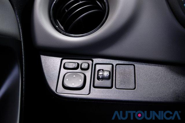 TOYOTA Yaris 1.5 HYBRID 5 PORTE STYLE NEOPATENTATI