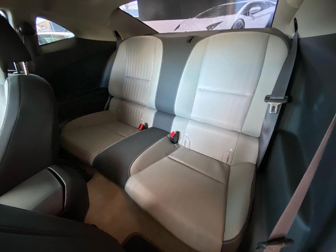 Chevrolet Camaro v6 241kw 328 cv
