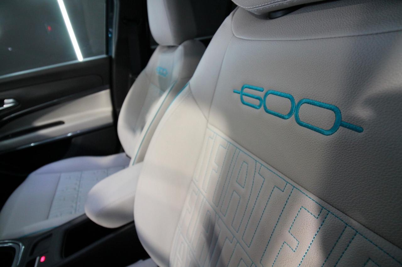 FIAT 600 1.2 HYBRID LA PRIMA 110 CV