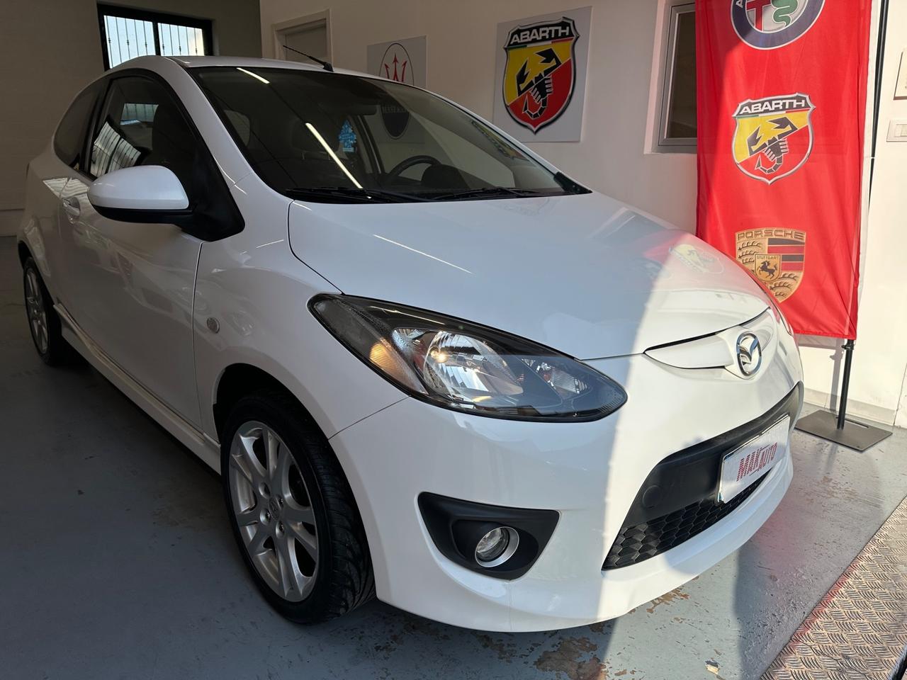 Mazda 2 Mazda2 1.5 16V 102CV 3p. Sporty