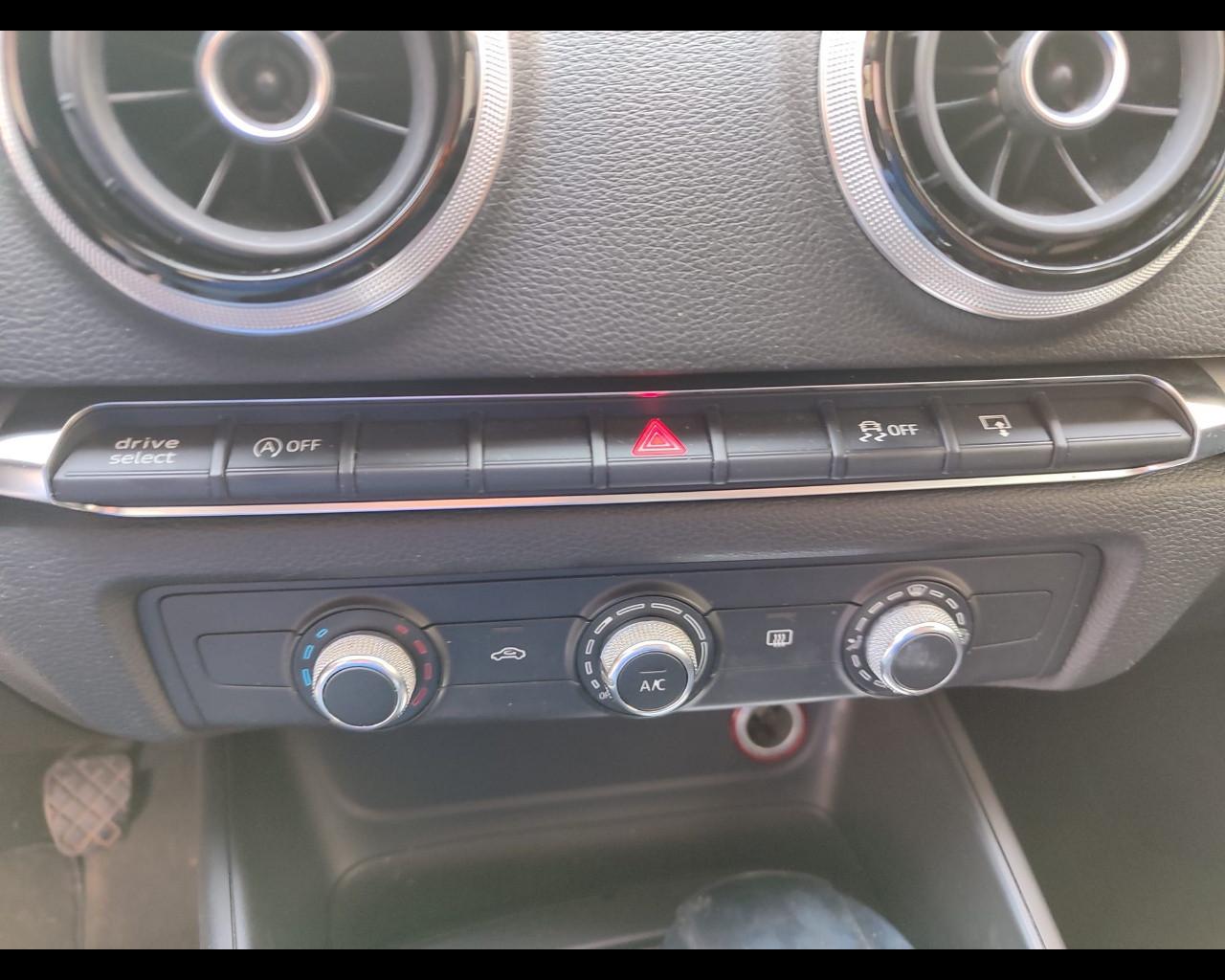 AUDI A3 SPB 1.6 TDI clean diesel Attraction