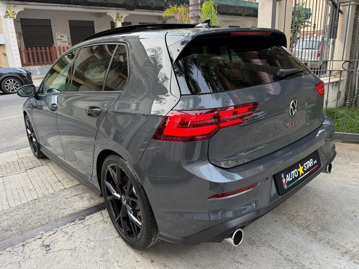 Volkswagen Golf 8 GTI 2.0 TSI 245 CV
