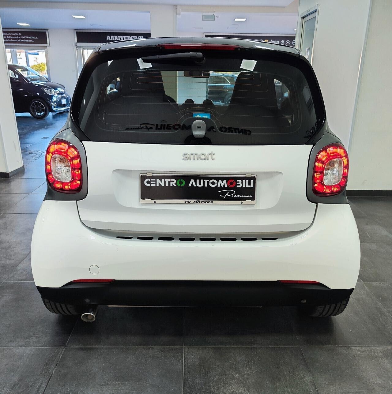 Smart fortwo 70 1.0 Passion Led Tetto