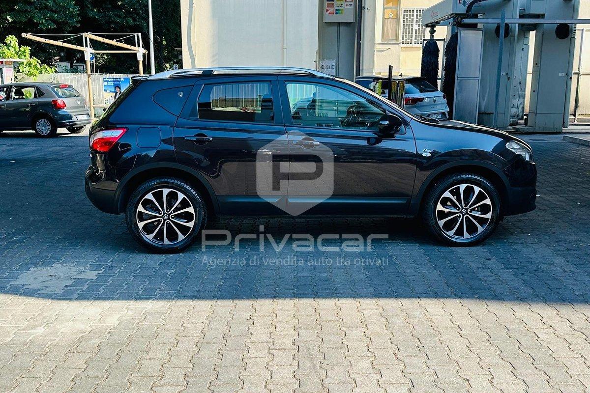 NISSAN Qashqai 2.0 dCi DPF n-tec