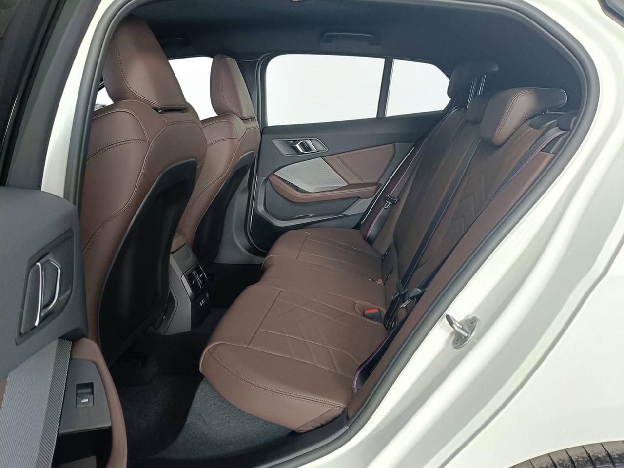 BMW Serie 1 F70 - 120d 48V MSport Pro auto