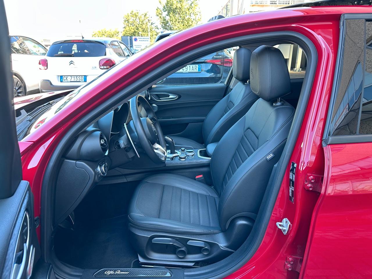 Alfa Giulia 2.2D 160CV AUTOM. EURO6D! DOPPIO TETTO! CARPLAY