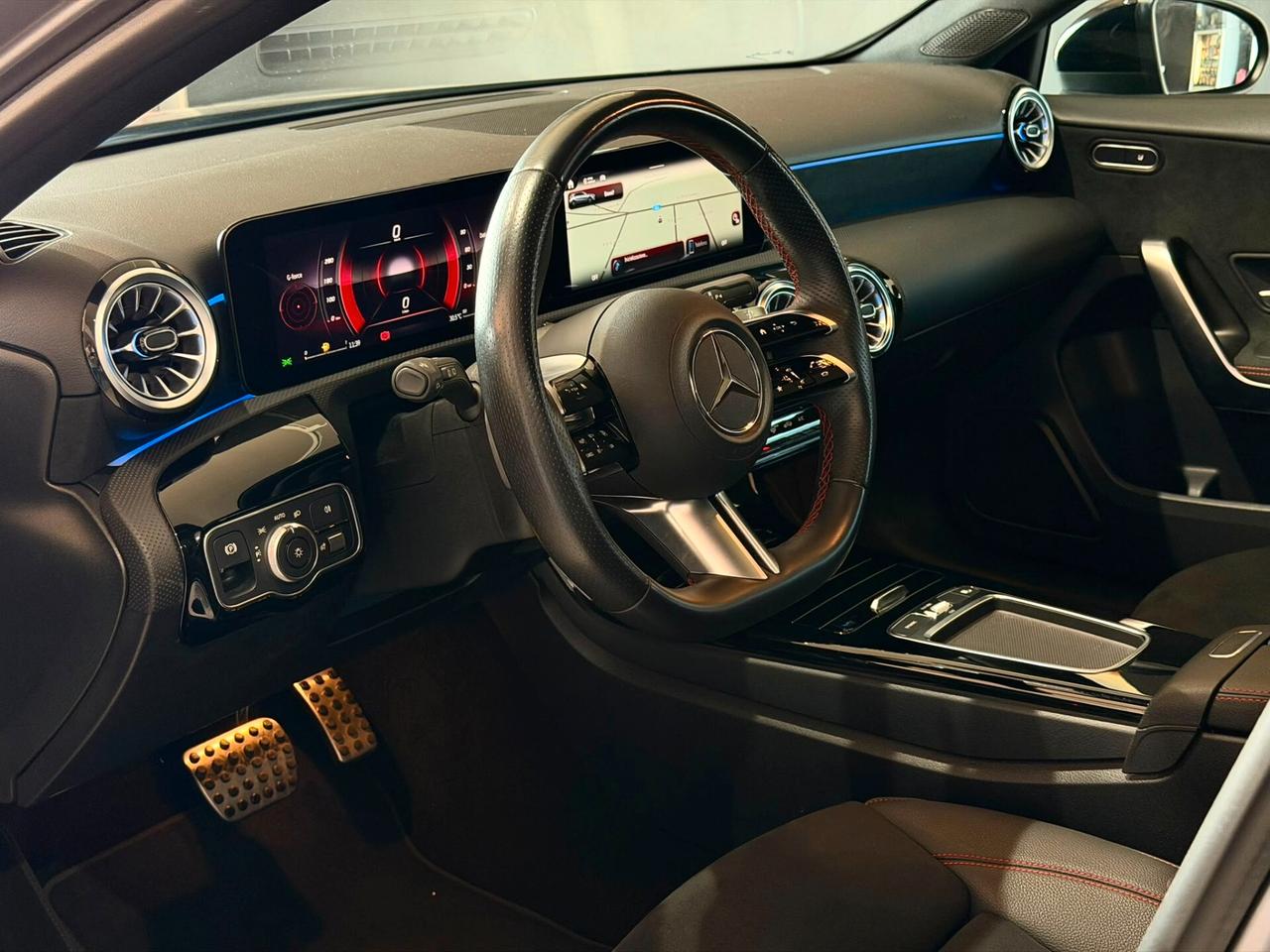 Mercedes-benz A 180 d Automatic AMG Line Premium Night Edition