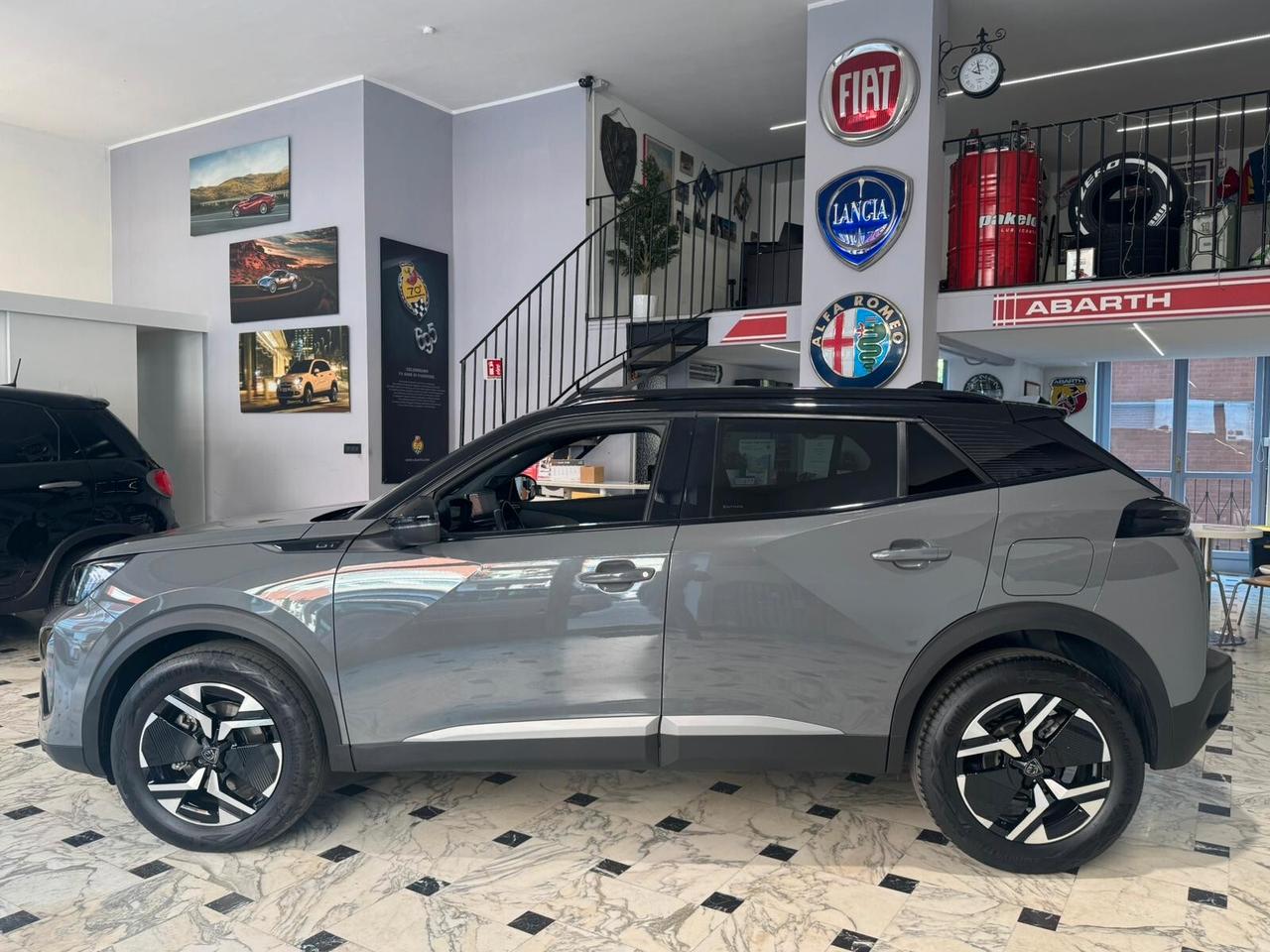 Peugeot 2008 Hybrid 136 e-DCS6 GT