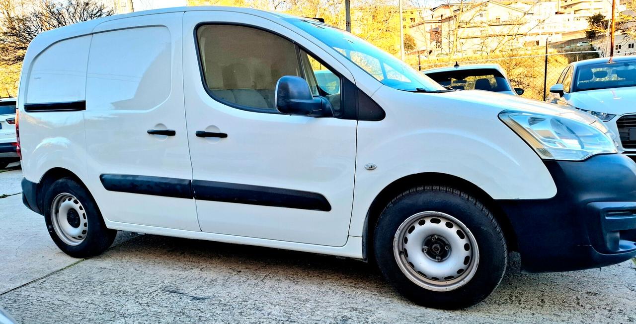 PARTNER HDI 1.6 Pianale Cabinato 3POSTI