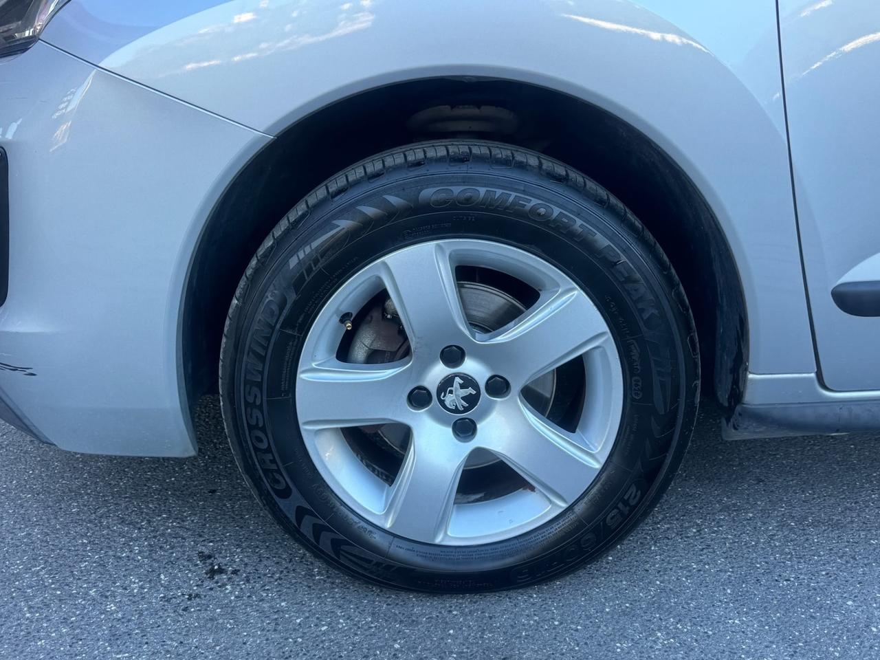 Peugeot 3008 BlueHDi 120cv - euro6 2016