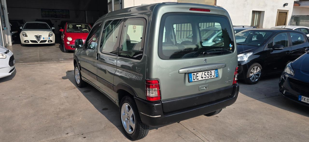 Peugeot Ranch 1.6 HDi 5p. Totem