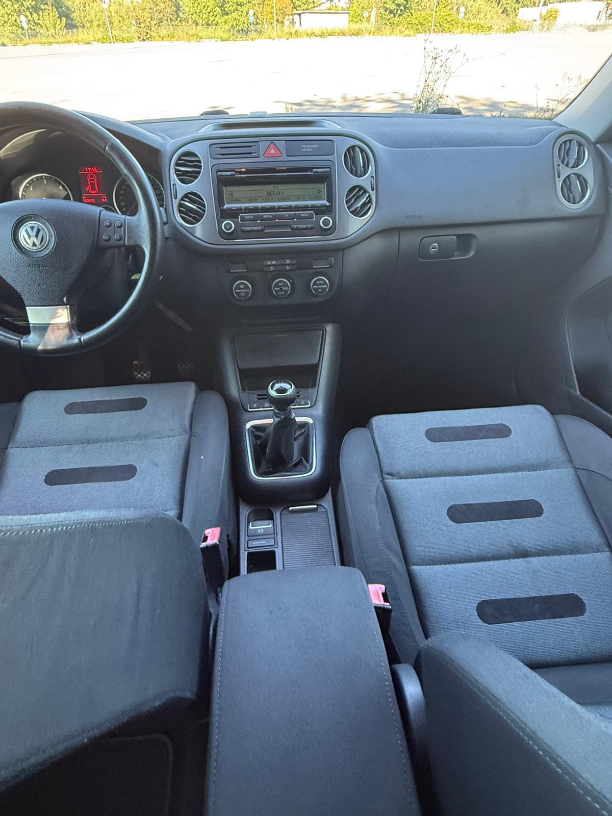 Volkswagen Tiguan 2.0 tdi Sport&Style 4motion