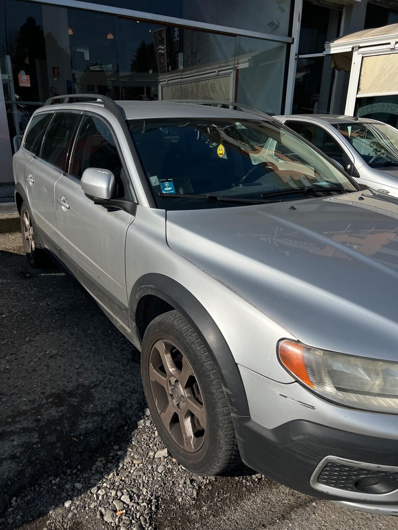 Volvo XC 70 XC70 D5 205 CV AWD Gancio traino