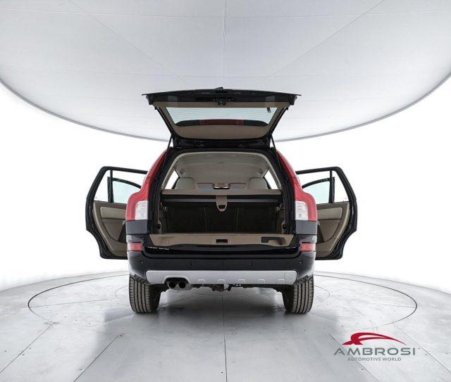 VOLVO XC90 D5 AWD Geartronic Momentum