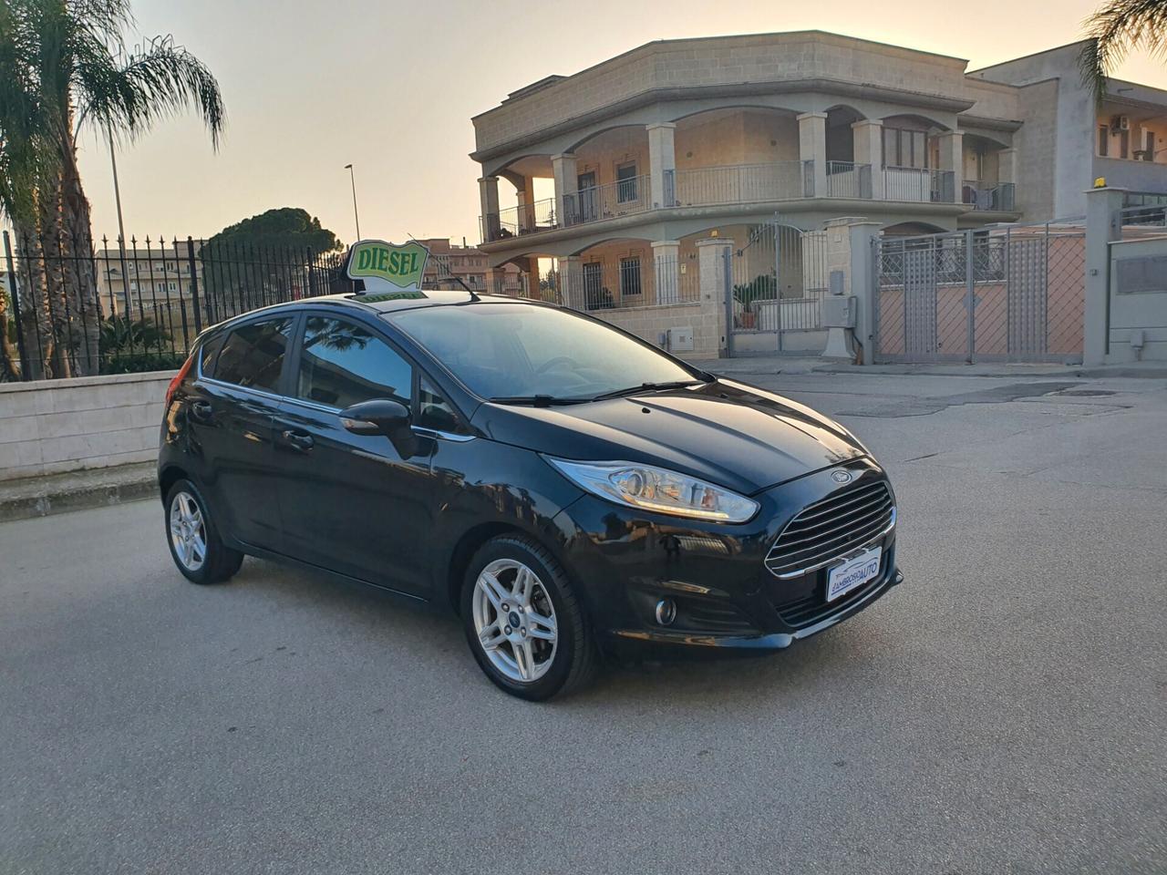 Ford Fiesta 5 p. 1.5 TDCi 75CV Titanium