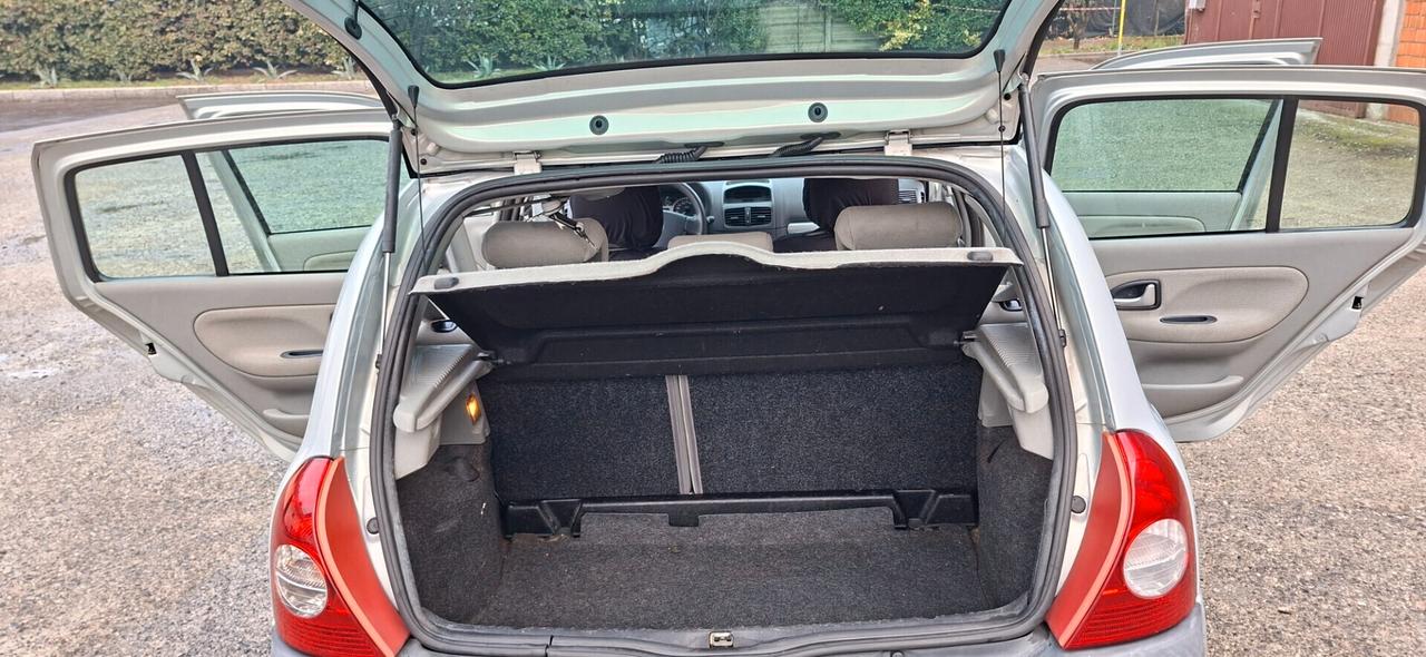 Renault Clio 1.4 16V cat 5 porte Confort Dynamique