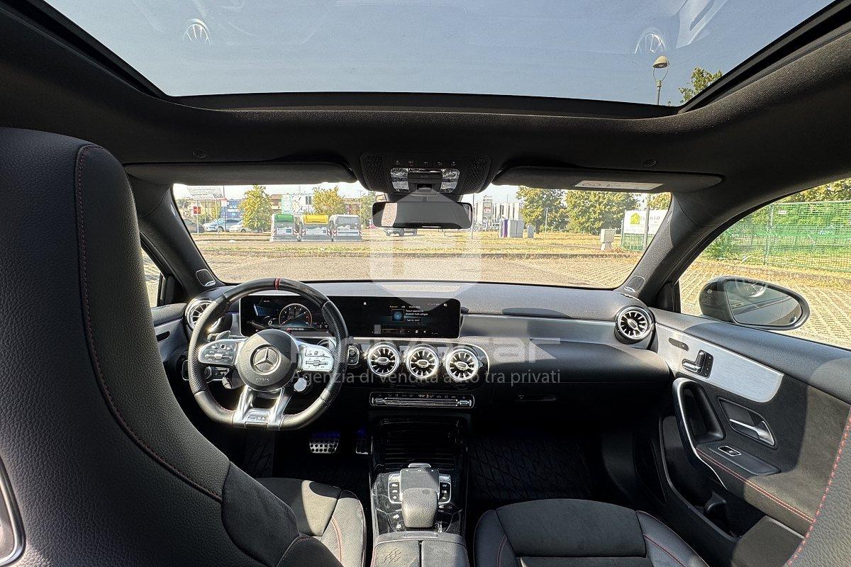MERCEDES A 35 AMG 4Matic