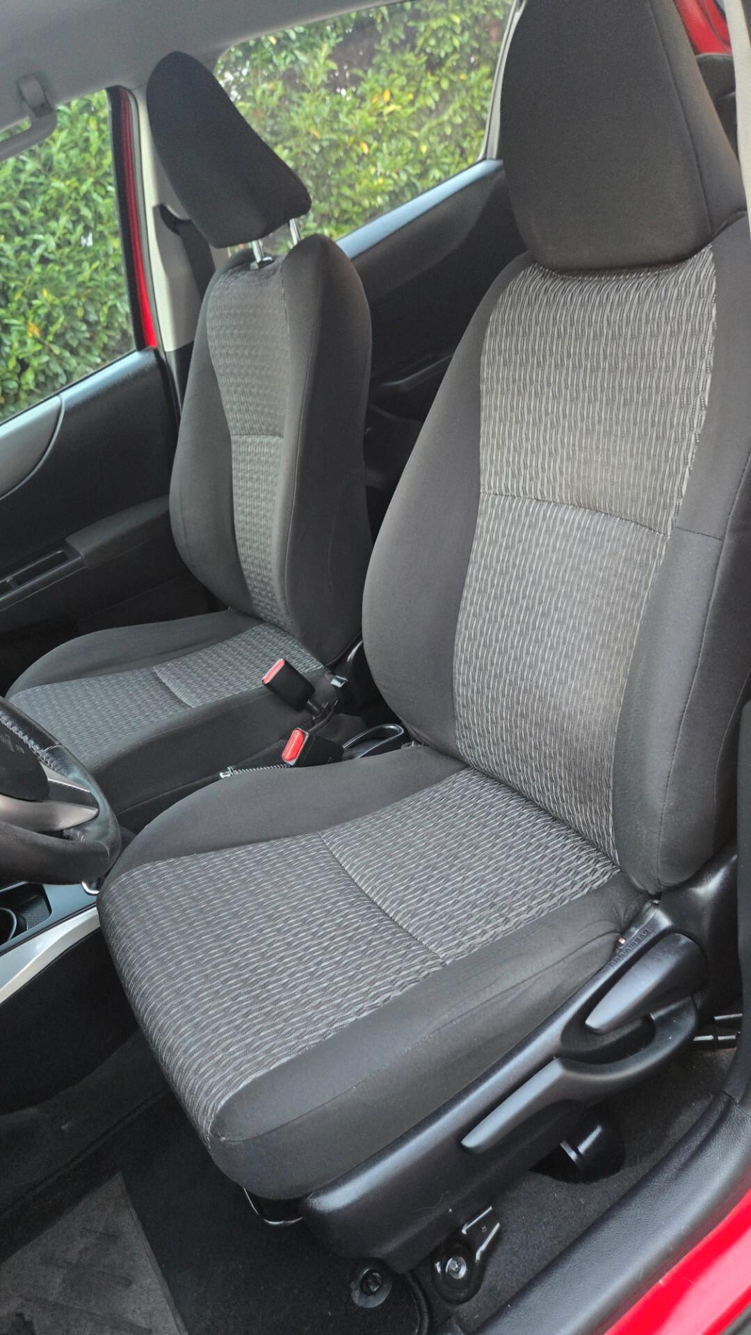 Toyota Yaris 1.0 5 porte Lounge