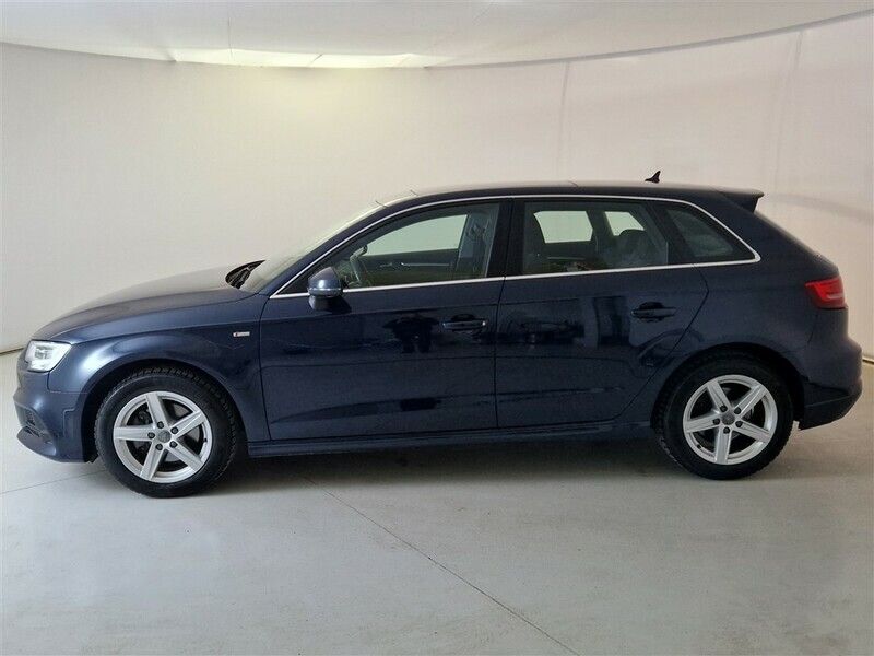 AUDI A3 SPORTBACK 1.6 TDI Business