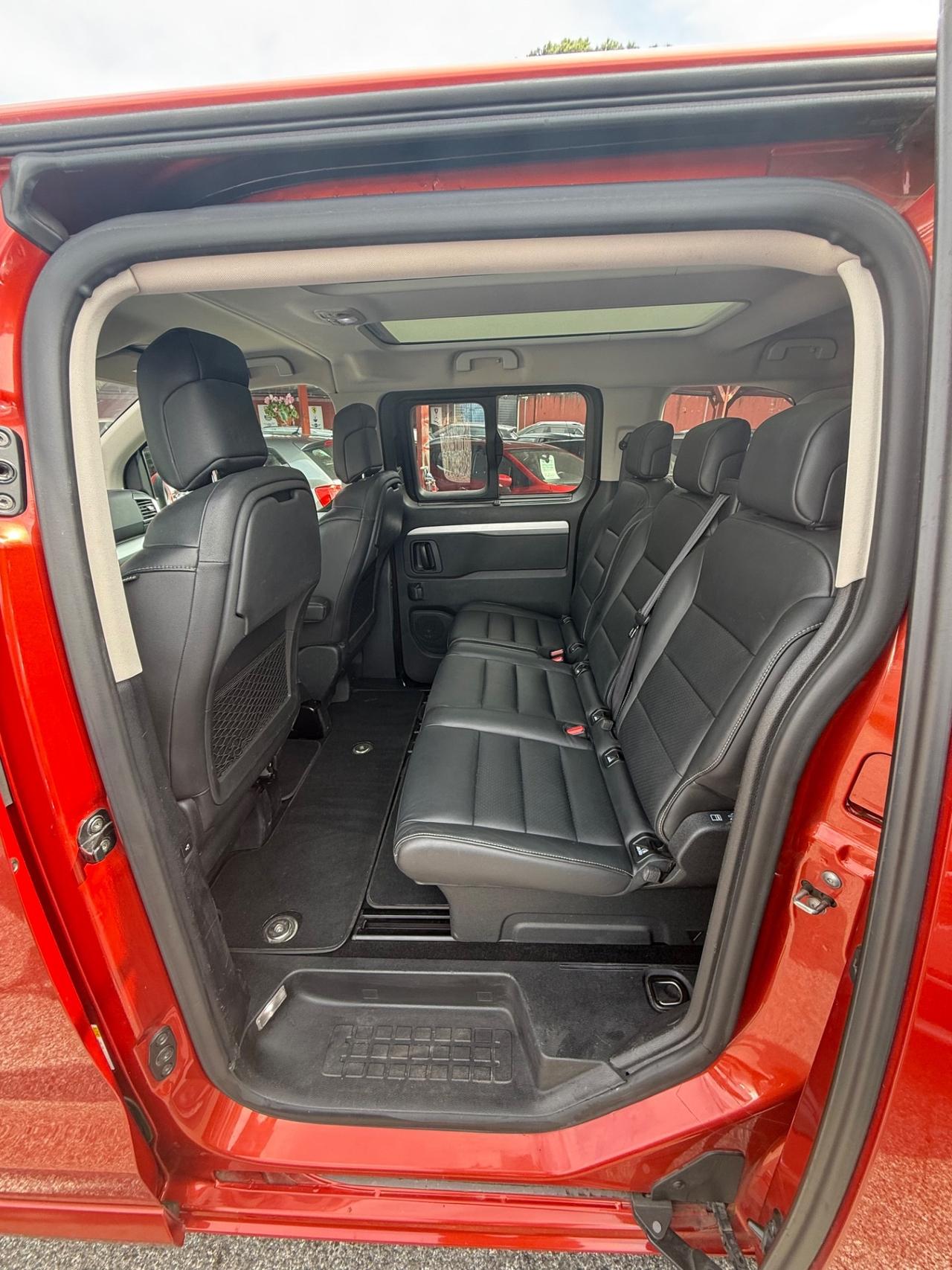 Traveller BlueHDi 150-UNICO-STRAFULL-Compact Allure-