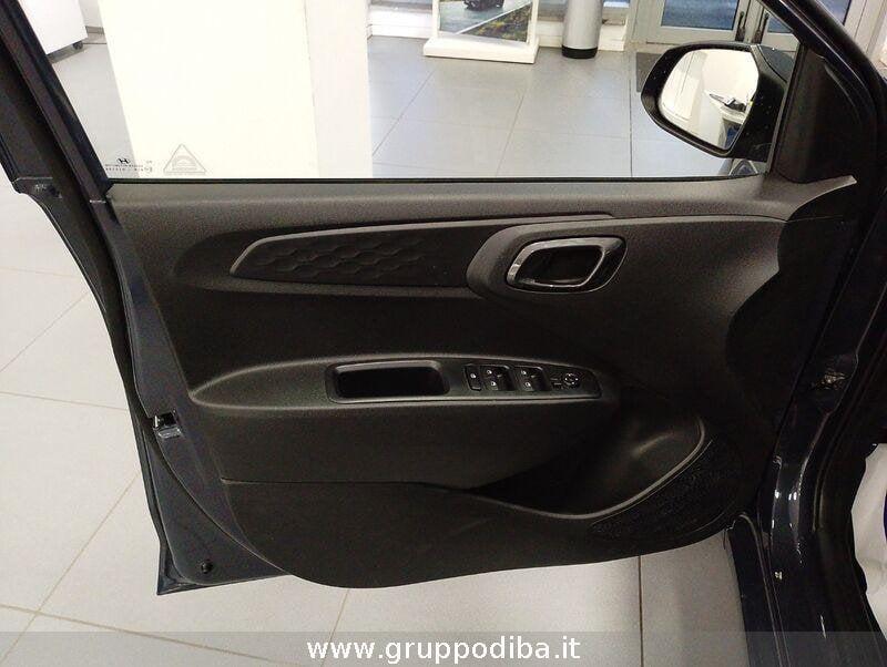 Hyundai i10 1.0 T-GDI MPI DOHC Petrol 5-speed M/T PE MY25 5P 1.0 MT CONNECTLINE