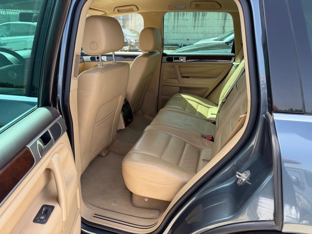 VW TOUAREG R5 2.5TDI 174CV MANUALE/150.000KM